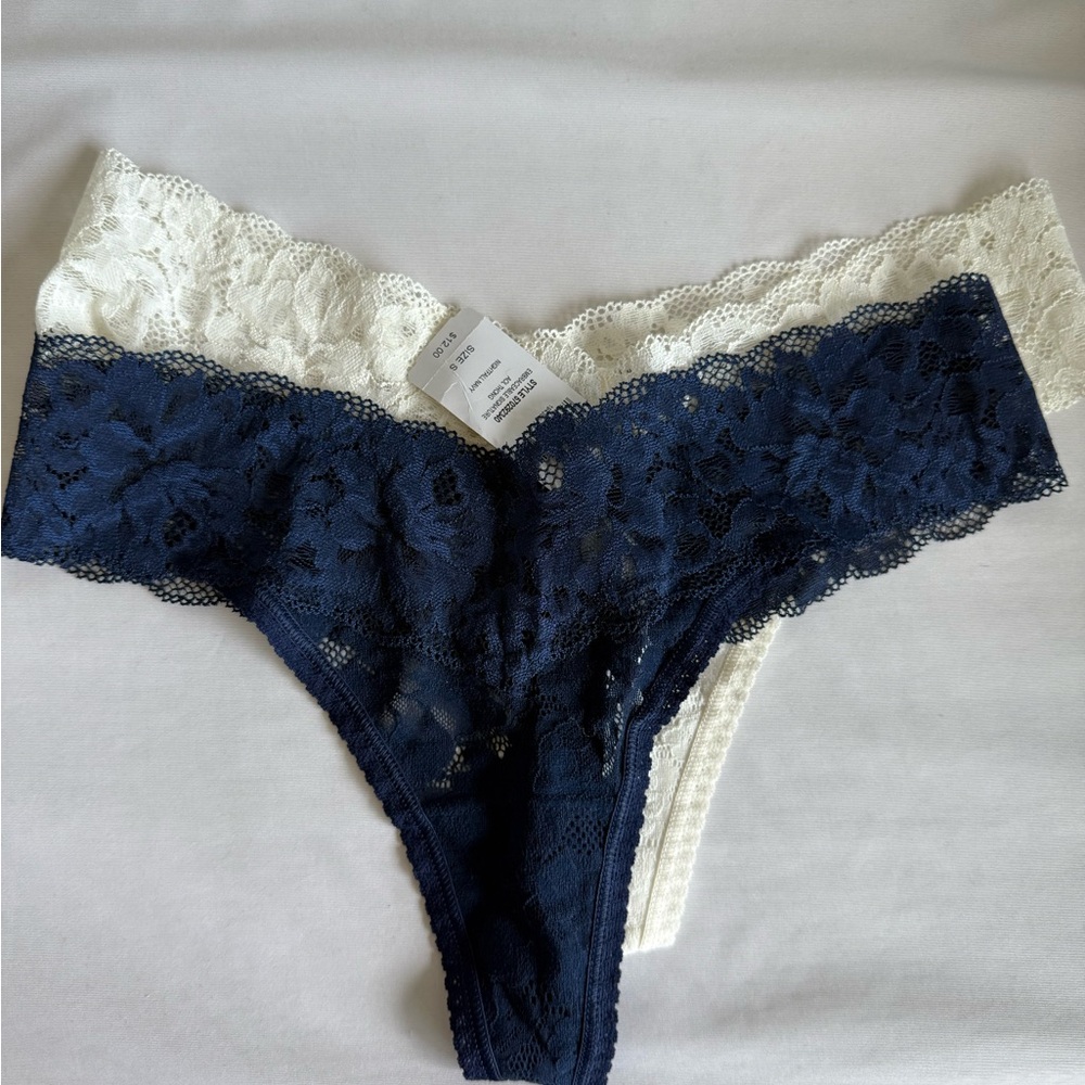 Soma Lace Panties in Navy and Cream set of two